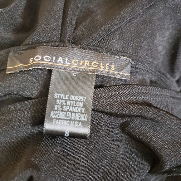Social circles  Black dress size 8 - Picture 7 of 8